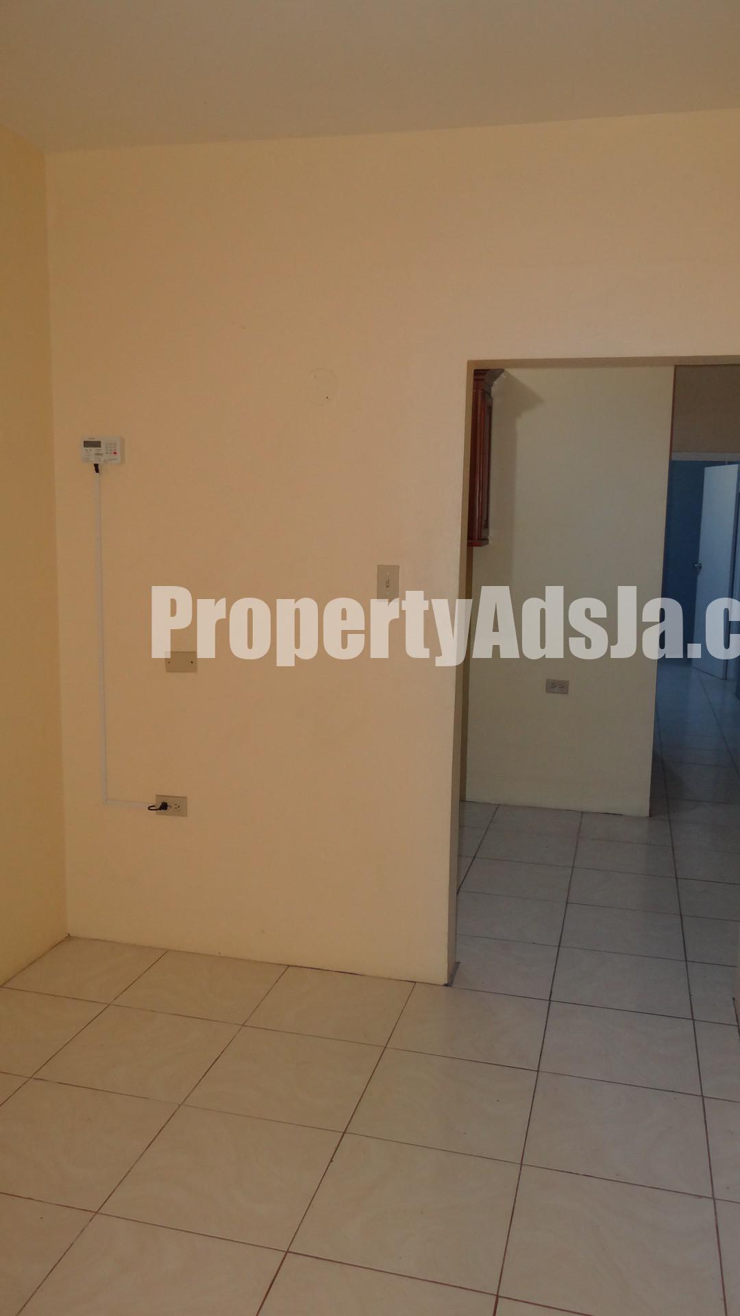 House For Rent in Pembroke Hall, Kingston / St. Andrew Jamaica