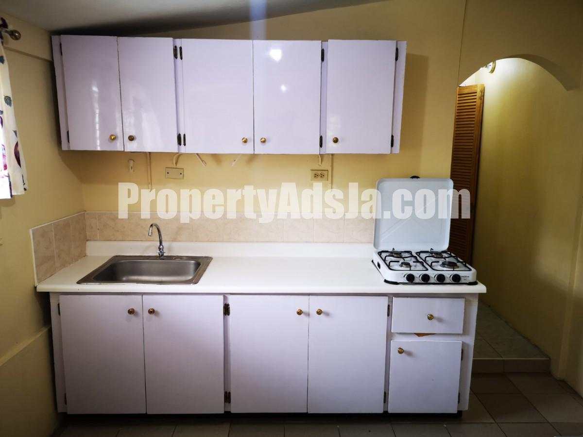 Apartment For Rent in Kingston 6, Kingston / St. Andrew Jamaica