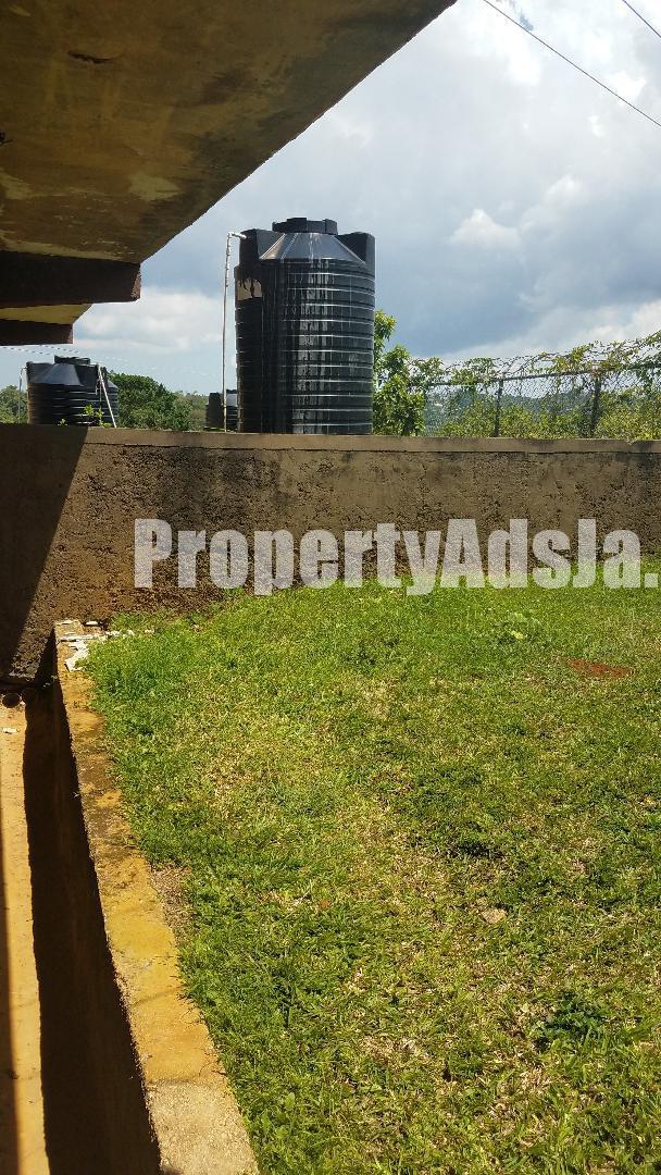 Townhouse For Sale in Greenvale, Manchester Jamaica