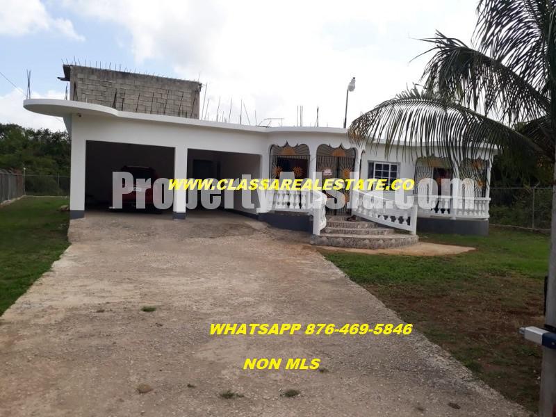 House For Rent in montego bay, St. James Jamaica