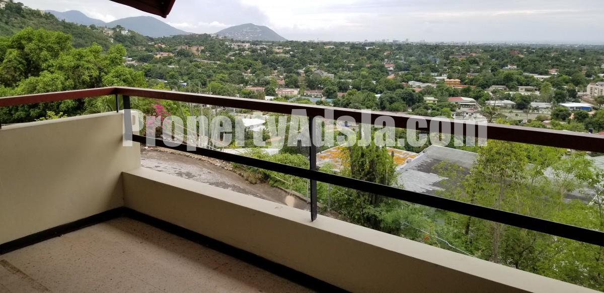 House For Sale in Havendale Heights, Kingston / St. Andrew Jamaica