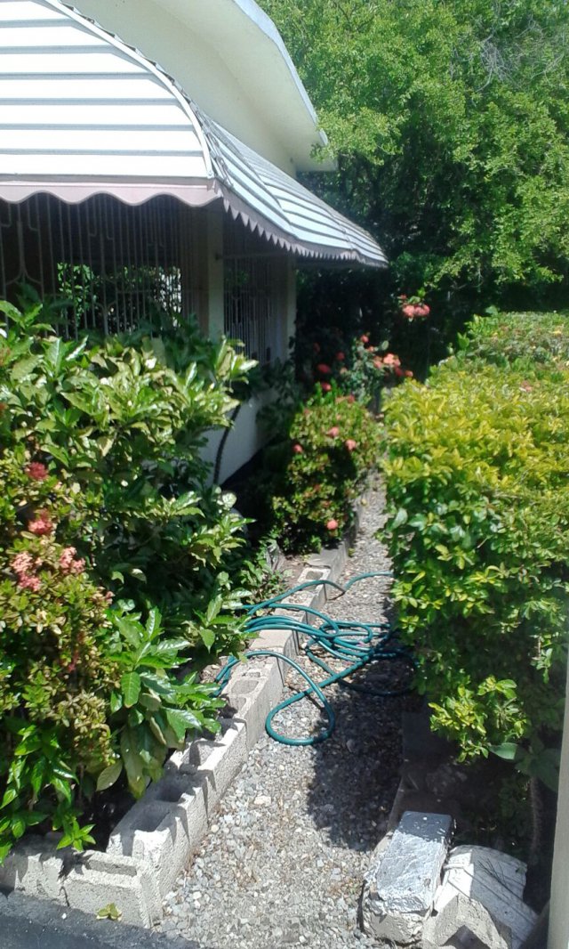 House For Sale in Hughenden, Kingston / St. Andrew Jamaica