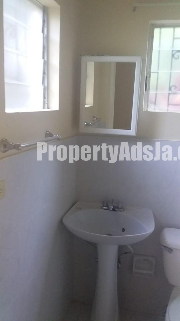 House For Rent in Kgn 20, Kingston / St. Andrew Jamaica