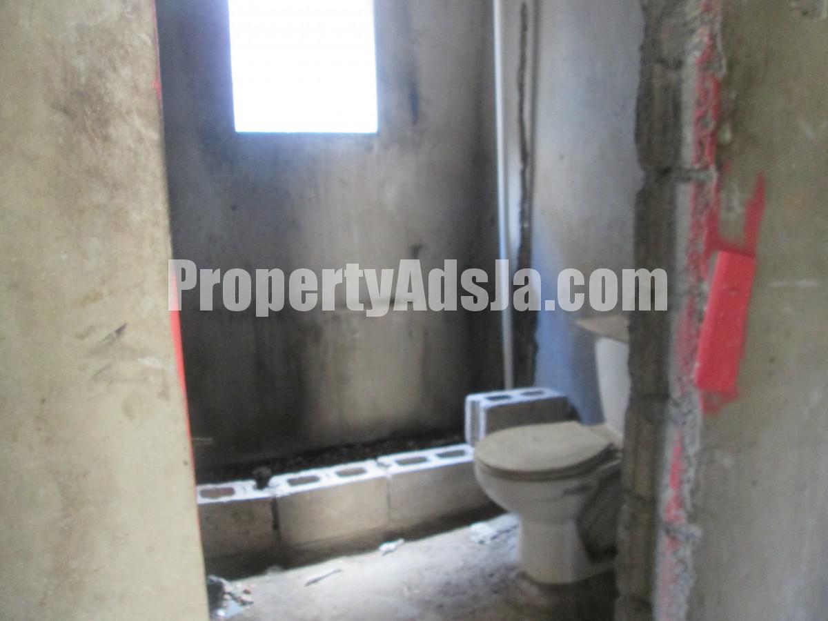 House For Sale in Freetown, Clarendon Jamaica