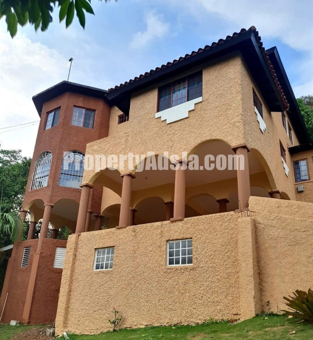 House For Sale in Smokey Vale, Kingston / St. Andrew Jamaica