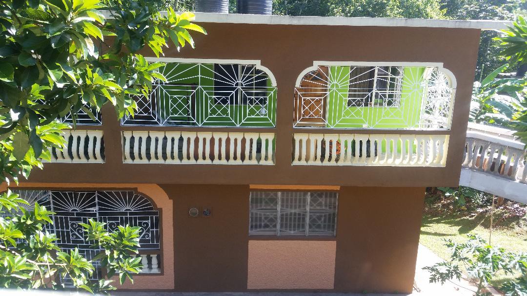 House For Sale in Red Hills, Kingston / St. Andrew Jamaica
