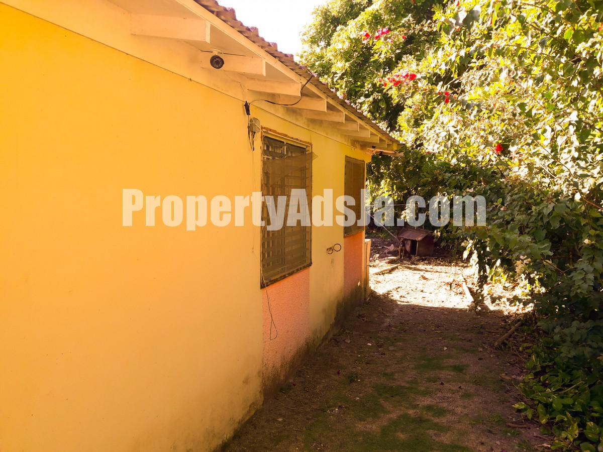 House For Rent in Hope Bay Beach, Portland Jamaica