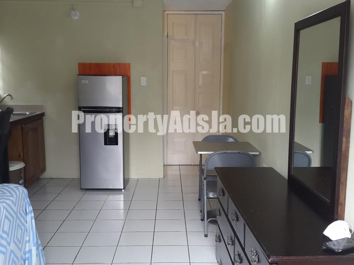 Apartment For Rent in Mona Kgn 6, Kingston / St. Andrew Jamaica