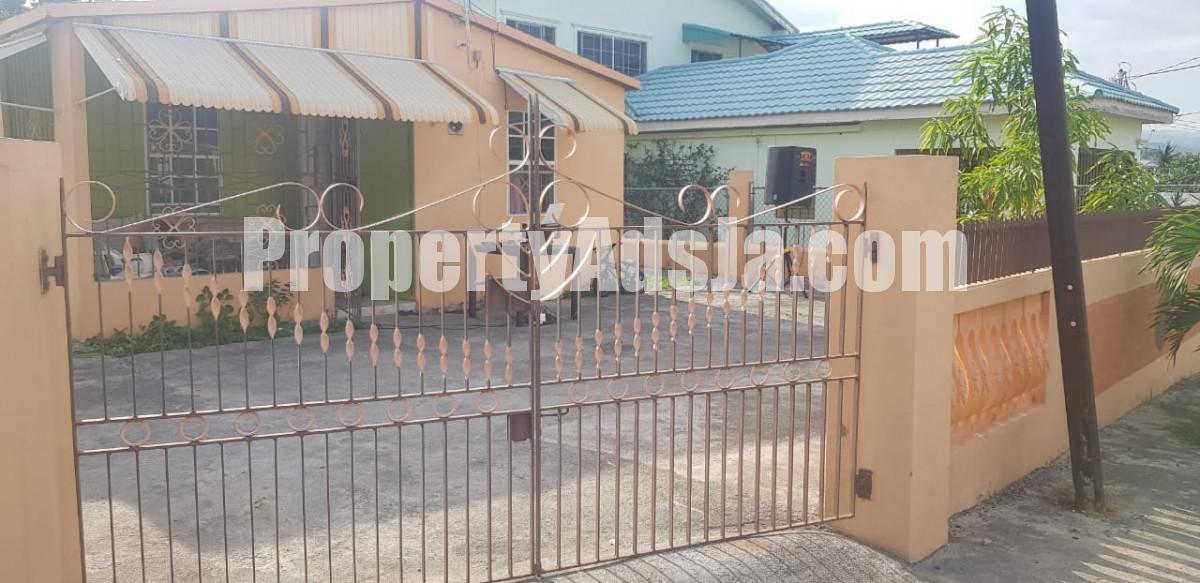 House For Sale in CLAREMONT HEIGHTS OLD HARBOUR, St. Catherine Jamaica