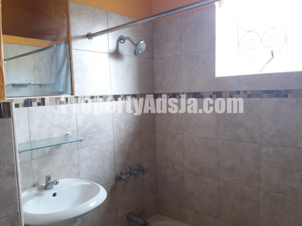 House For Rent in Red Hills Road, Kingston / St. Andrew Jamaica