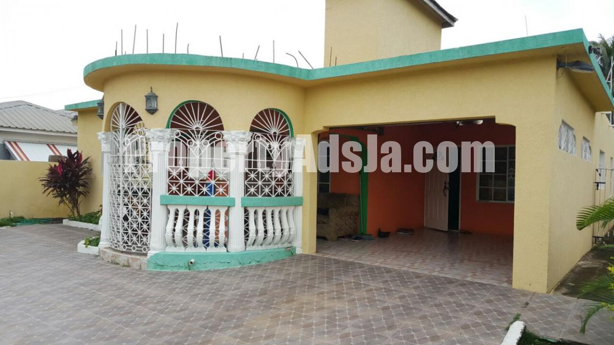 House For Sale in Horizon Park, St. Catherine Jamaica