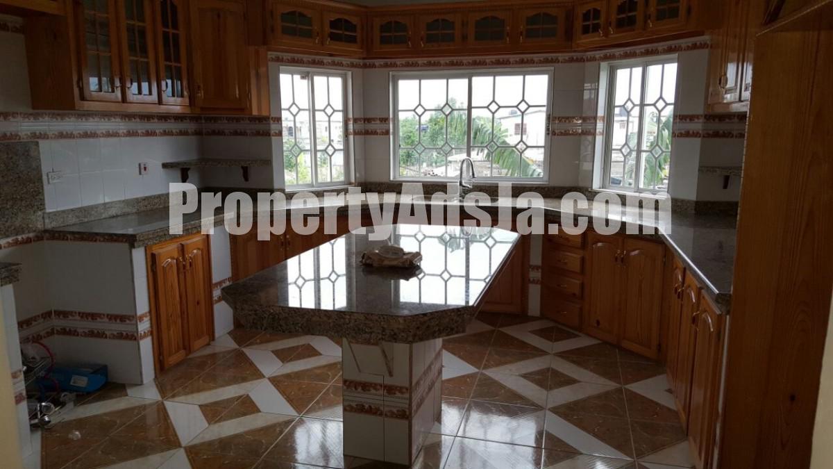 House For Sale in Sydenham Gardens, St. Catherine Jamaica