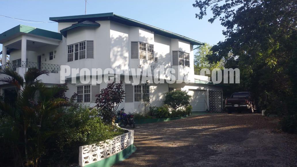 For Sale in Rosewell, Clarendon Jamaica