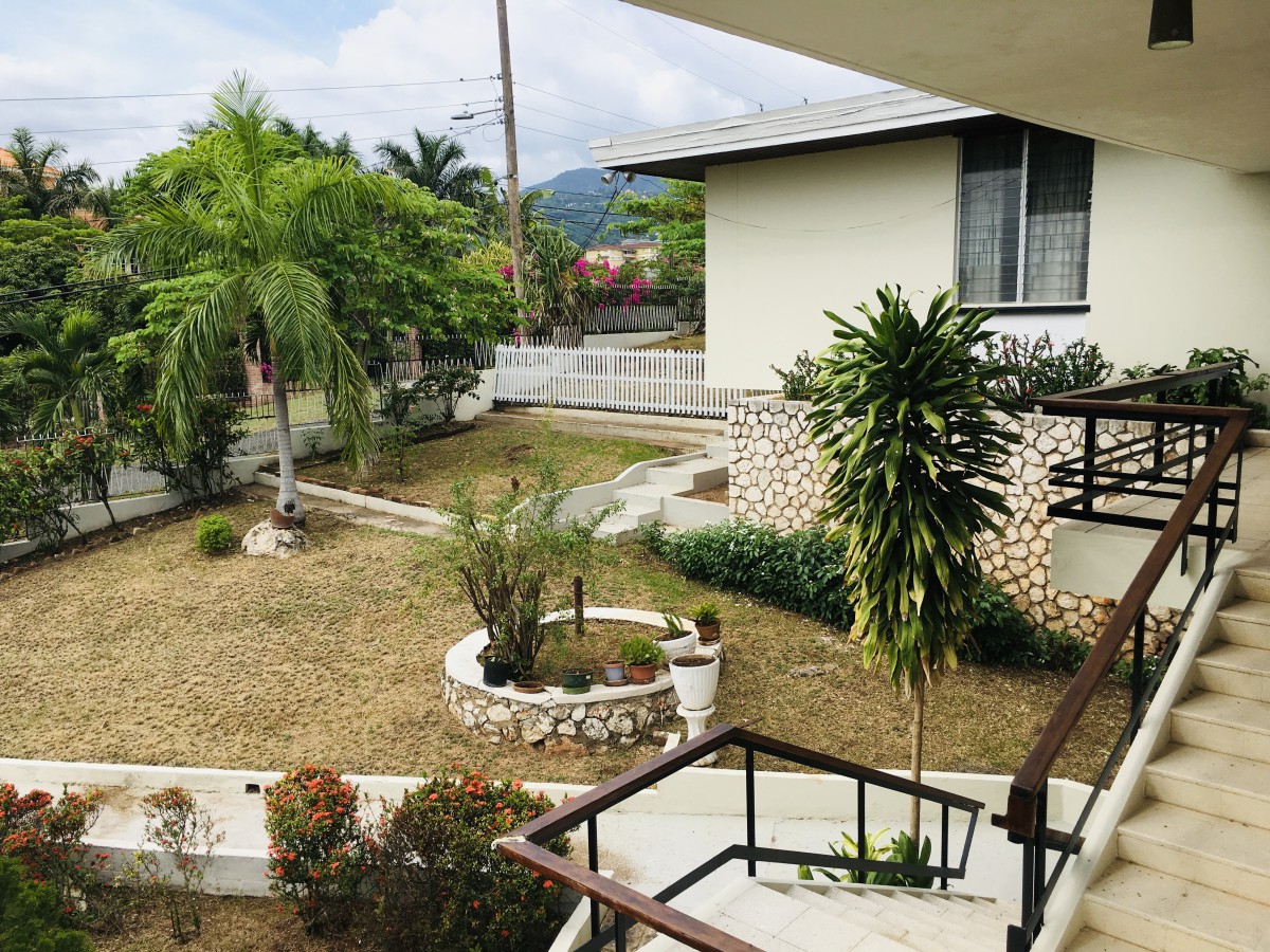 House For Sale in Kingston 8, Kingston / St. Andrew Jamaica