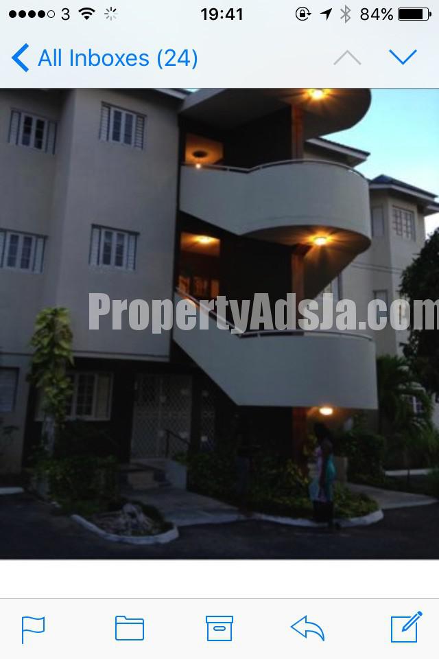 Apartment For Rent in Gated, Kingston / St. Andrew Jamaica