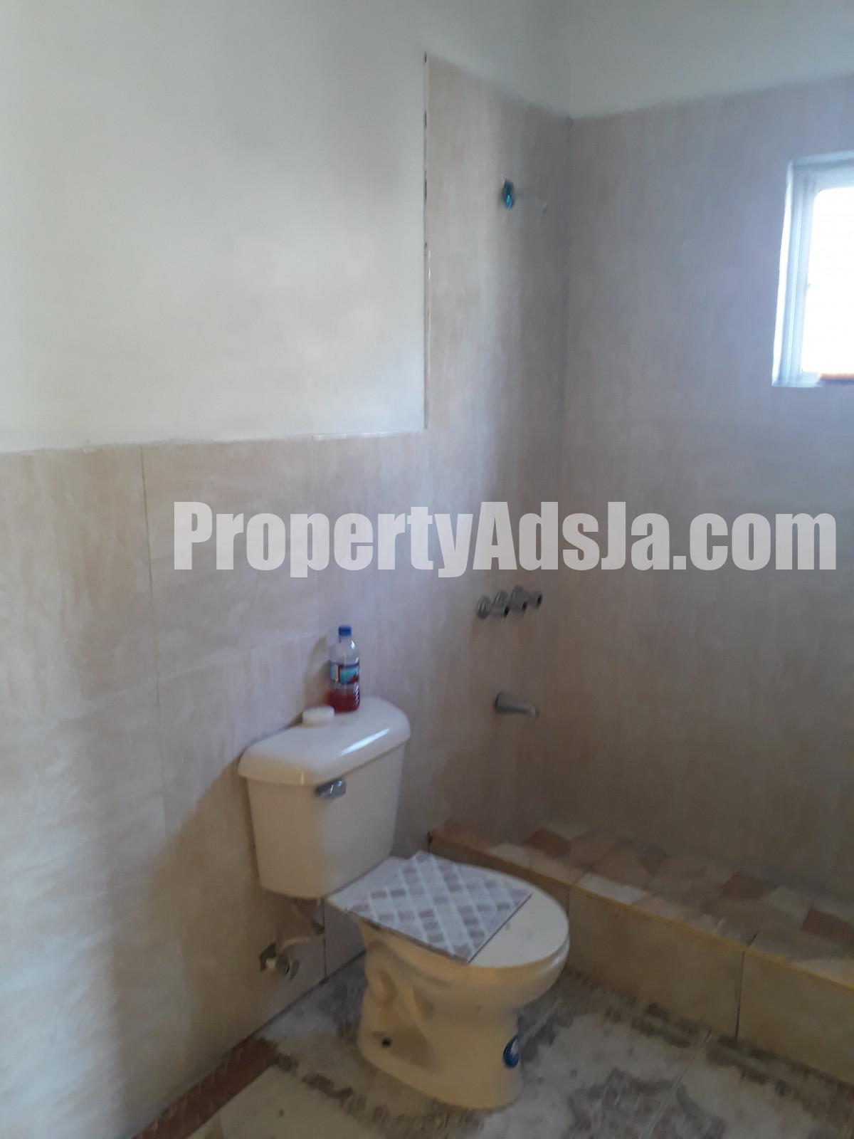 House For Rent in Santa Cruz, St. Elizabeth Jamaica