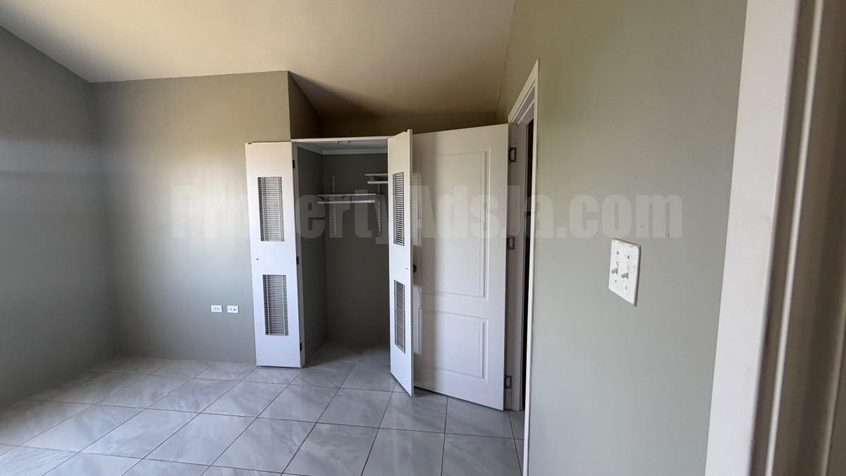 House For Rent in Camelot Village, St. Ann Jamaica photo 11