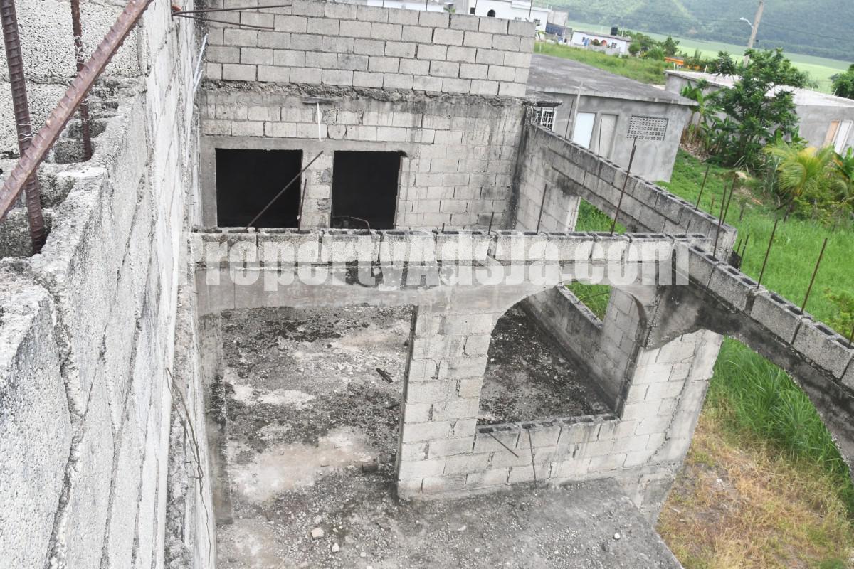 House For Sale in Balaclava, St. Elizabeth Jamaica