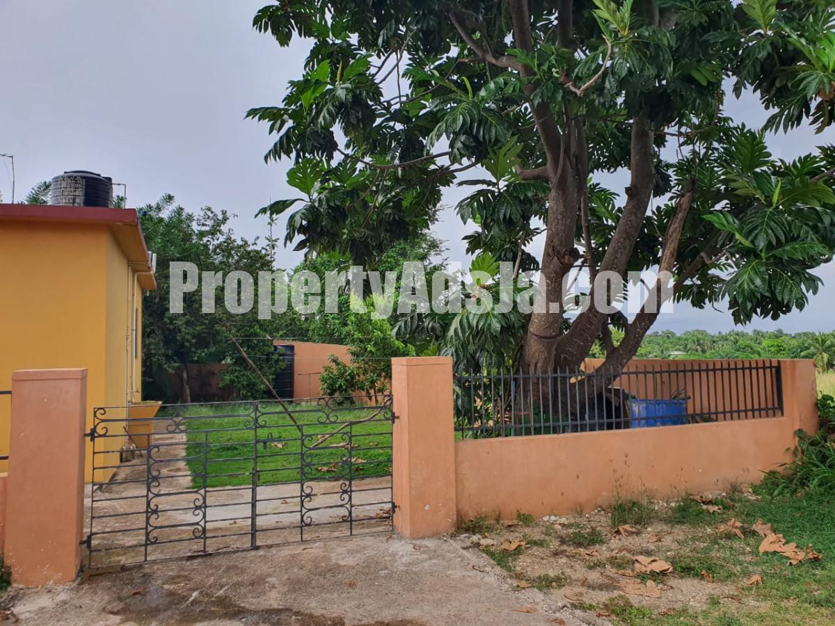 House For Sale in Mercury Gardens, St. Catherine Jamaica