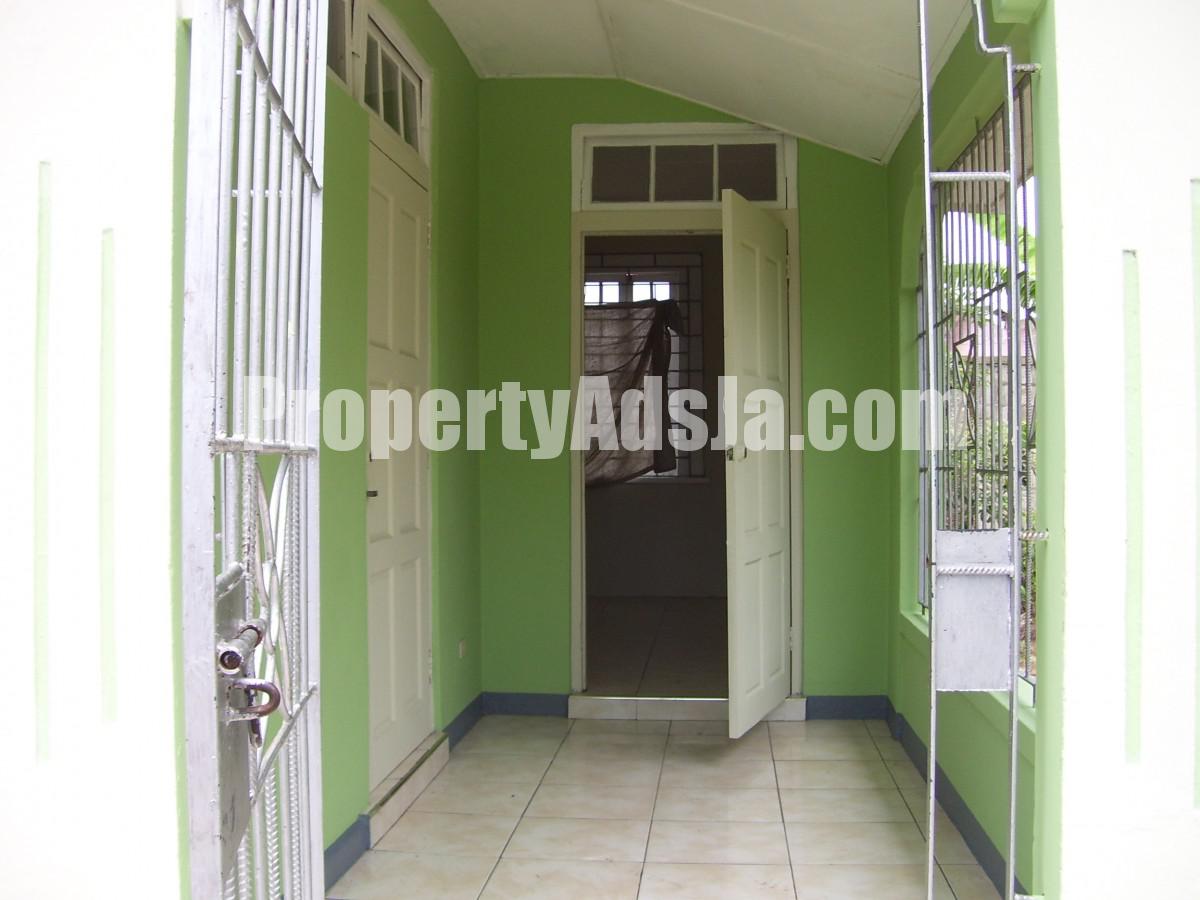 House For Rent in Richmond Park, Kingston / St. Andrew Jamaica