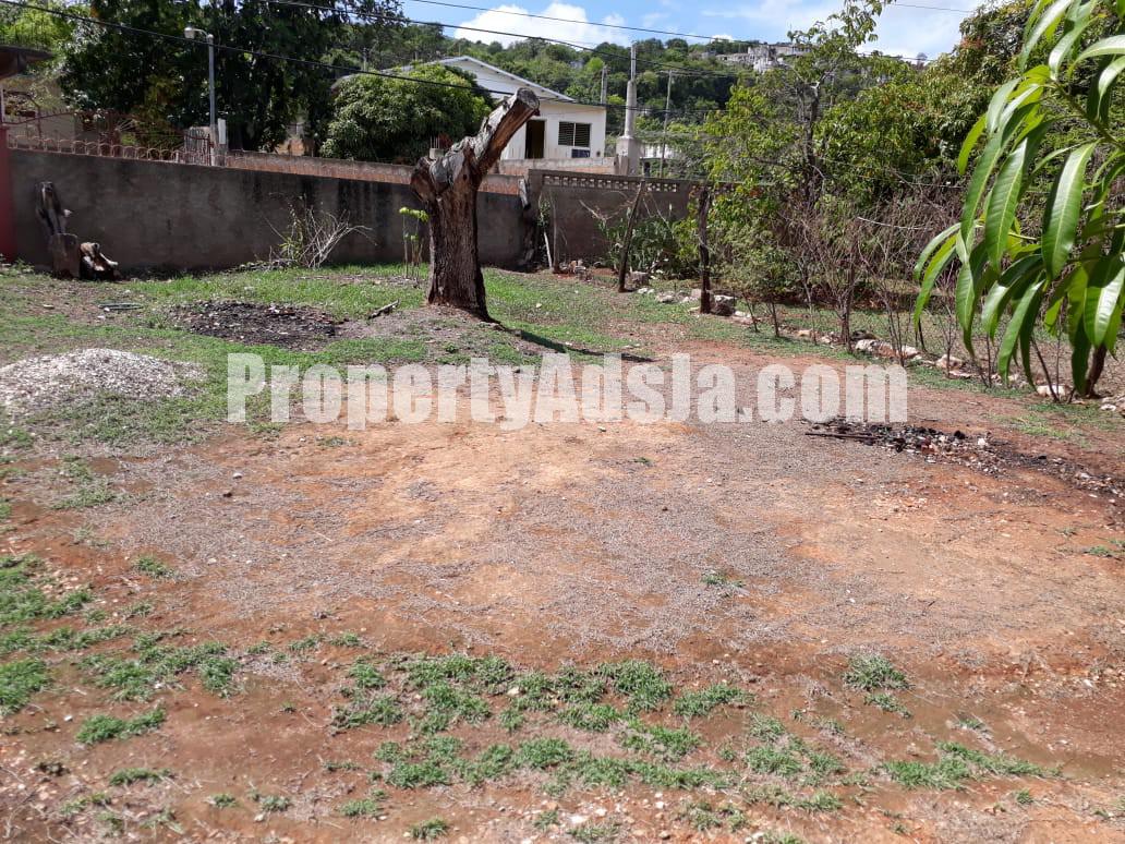 House For Sale in LILLIPUT, St. James Jamaica