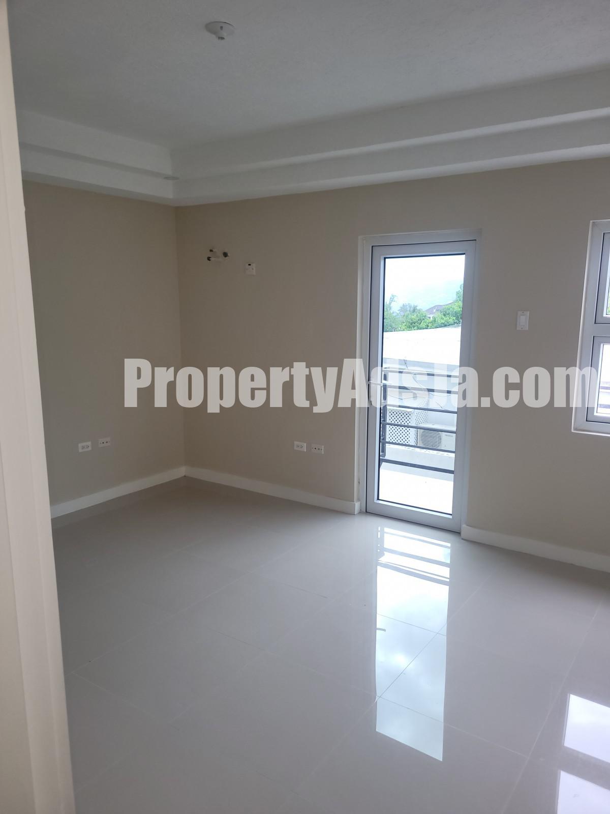 Apartment For Rent in Kingston 6 area, Kingston / St. Andrew Jamaica