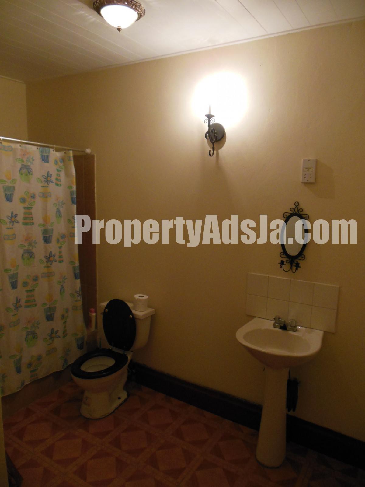 House For Sale in Pamphret Yallahs, St. Thomas Jamaica