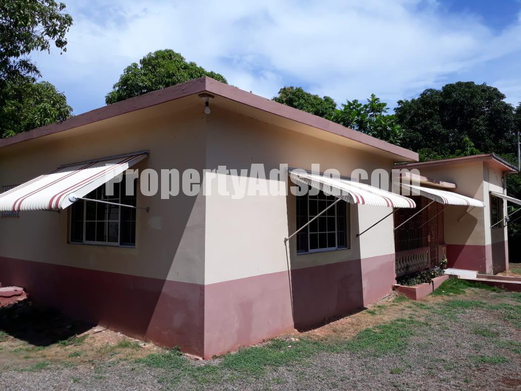 House For Sale in LILLIPUT, St. James Jamaica
