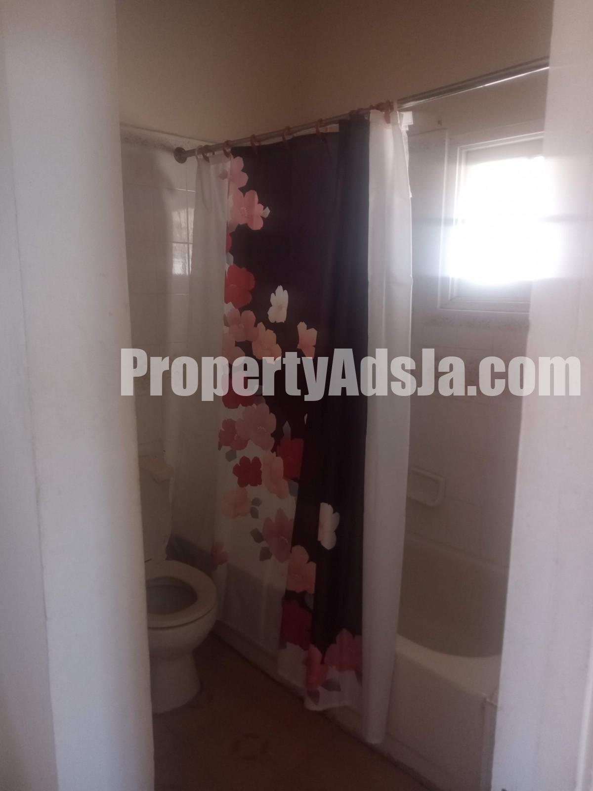 House For Sale in Toby Heights, Clarendon Jamaica