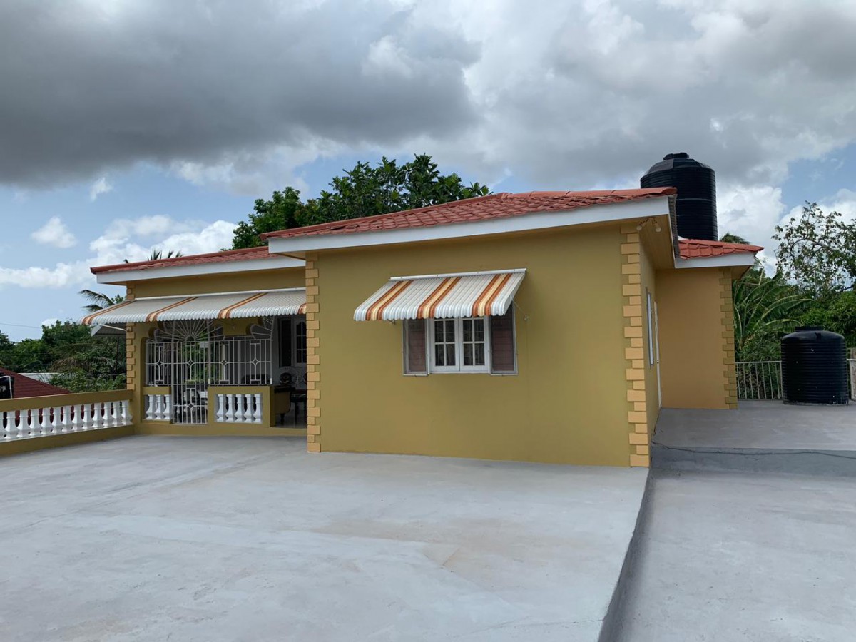House For Sale in Mercury Gardens, St. Catherine Jamaica