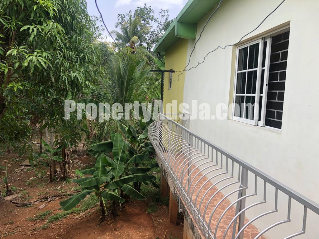 House For Sale in Linstead, St. Catherine Jamaica