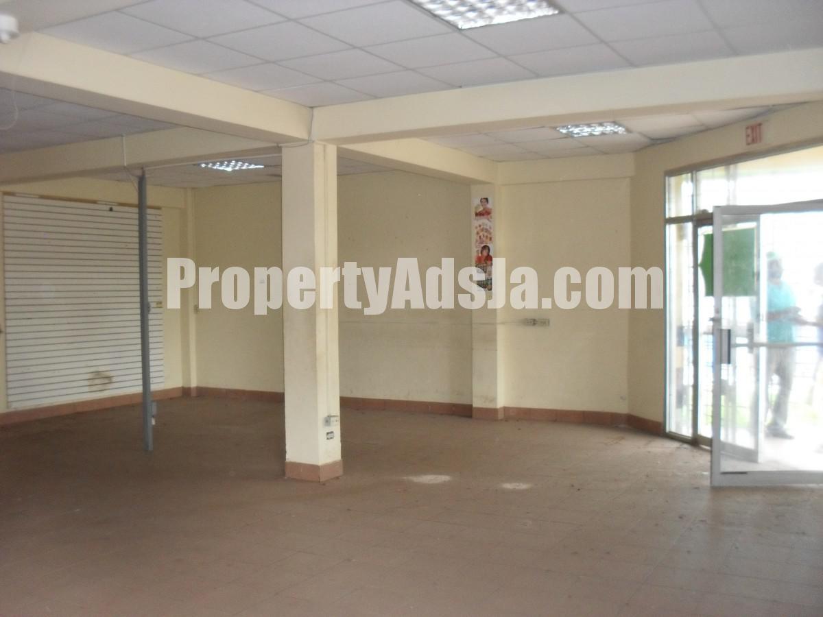 Commercial building For Rent in balaclava, St. Elizabeth Jamaica