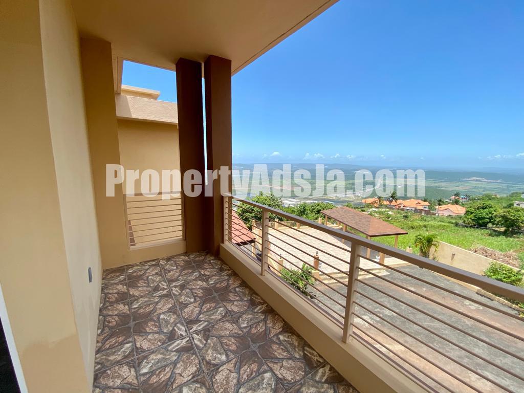 Apartment For Sale in Patrick Heights Red Hills St Andrew, Kingston