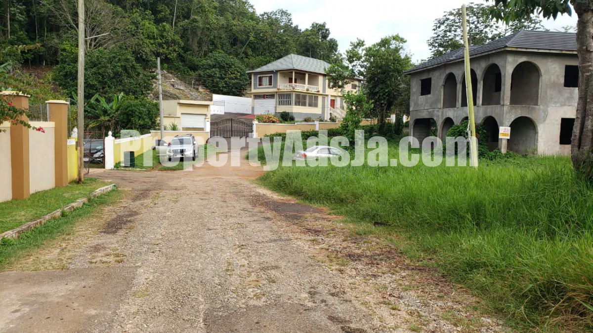 House For Sale in Perthland Road Mandeville, Manchester Jamaica