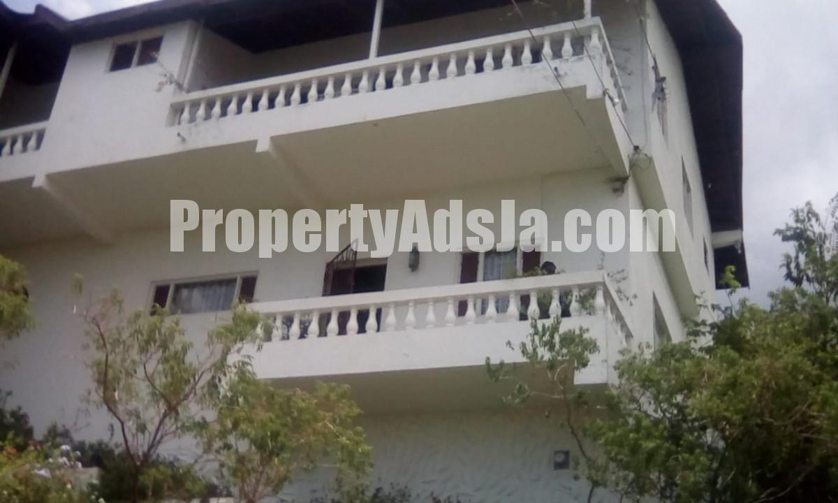 House For Sale in Belgrade Heights, Kingston / St. Andrew Jamaica