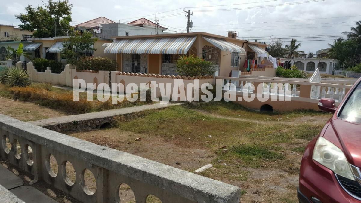 House For Sale in GREATER PORTMORE, St. Catherine Jamaica