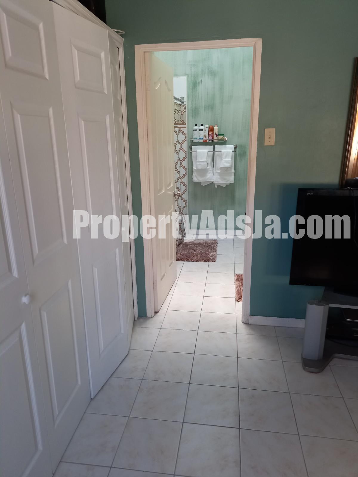 Townhouse For Sale in Havendale, Kingston / St. Andrew Jamaica