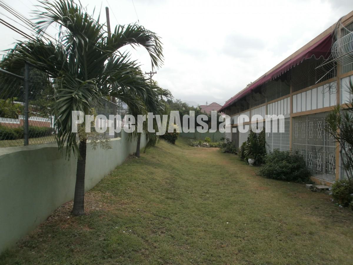 Apartment For Sale in Lawrence Avenue, Kingston / St. Andrew Jamaica