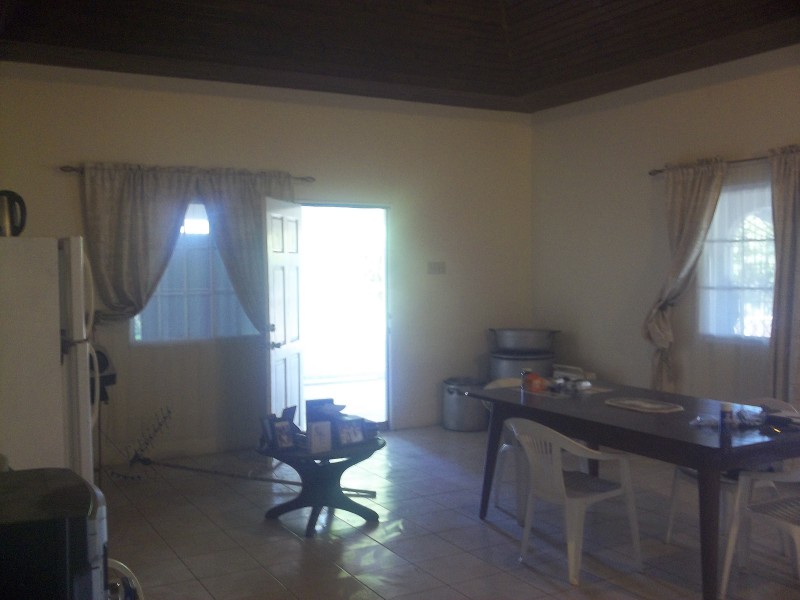 House For Sale in Sandy Bay PRICE REDUCED, Clarendon Jamaica