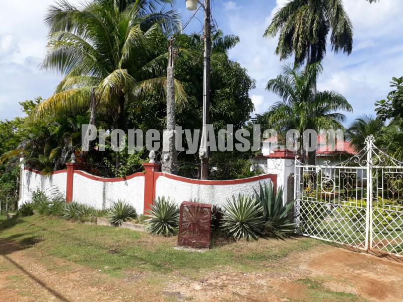 House For Rent in UNITY HALL, St. James Jamaica