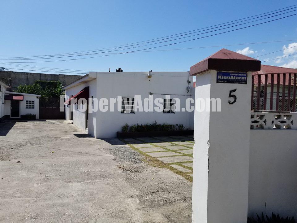 Commercial building For Rent in off Hagley Park Road, Kingston / St. Andrew Jamaica