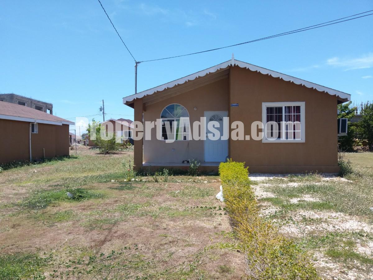 House For Sale in Old Harbour, St. Catherine Jamaica