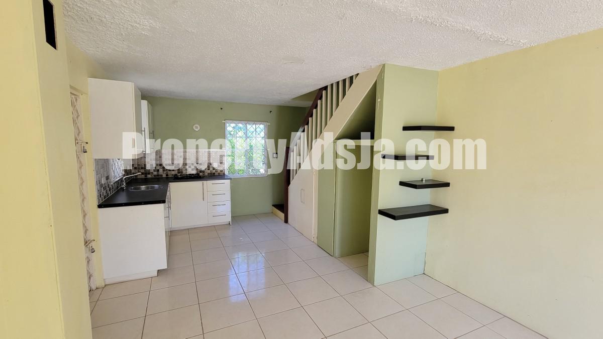 Townhouse For Sale in Bridgeview, St. Catherine Jamaica
