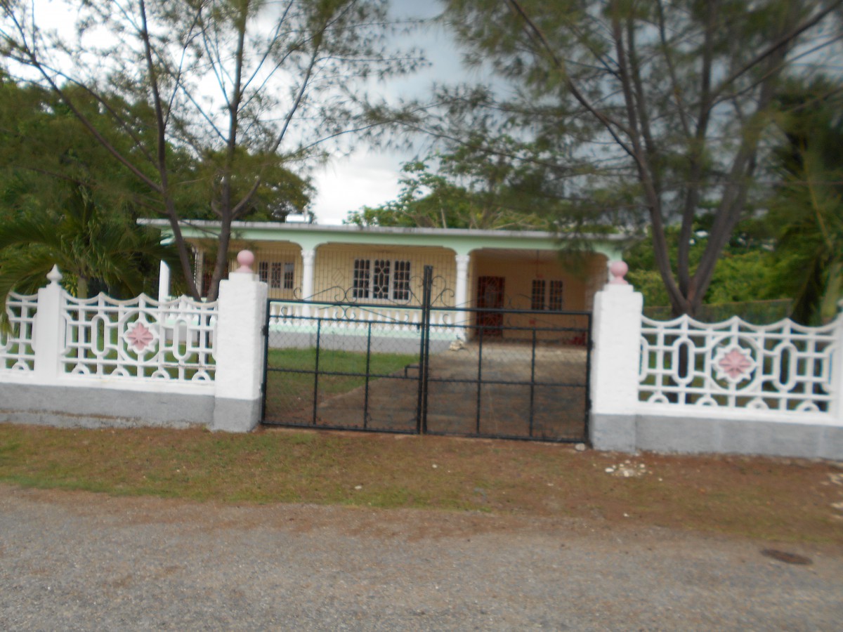 House For Sale in Galina, St. Mary Jamaica