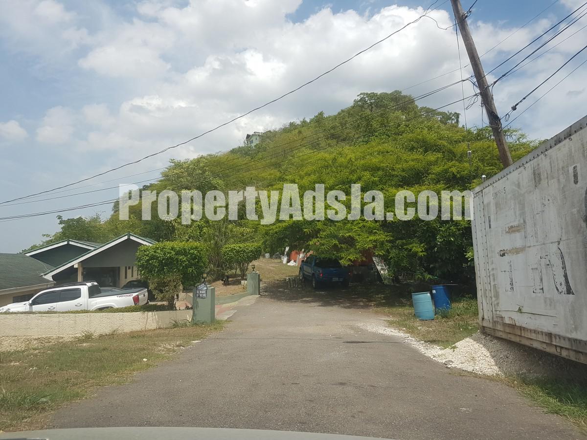 Residential lot For Sale in Armour Heights, Kingston / St. Andrew