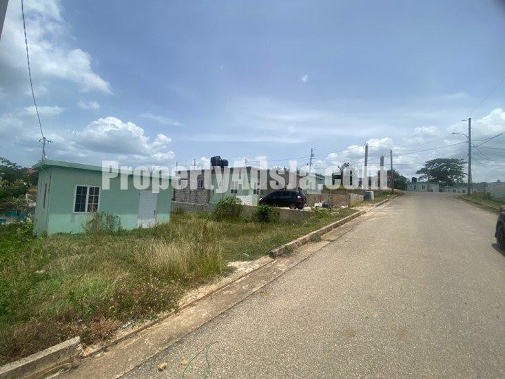 House For Sale in Luana Pen Black River, St. Elizabeth Jamaica