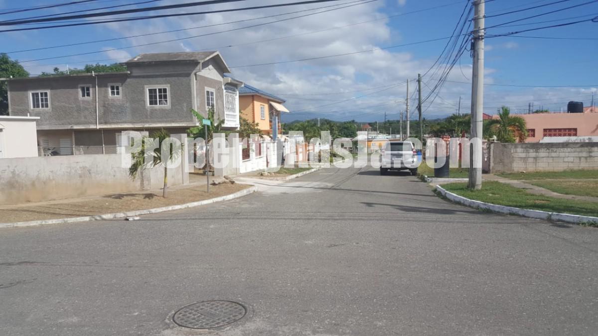 House For Sale in Eltham Vista, St. Catherine Jamaica