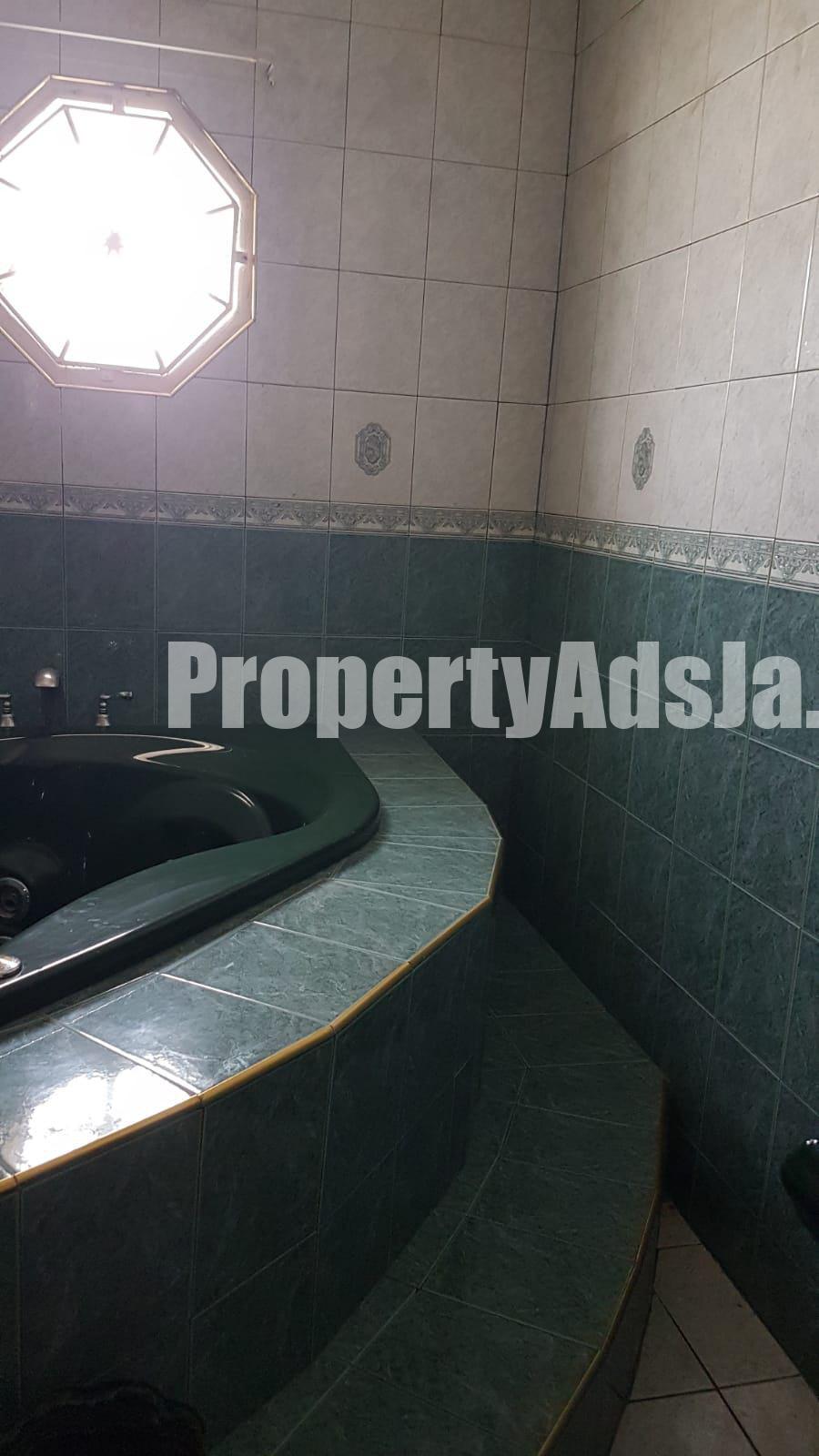 House For Rent in May Pen, Clarendon Jamaica