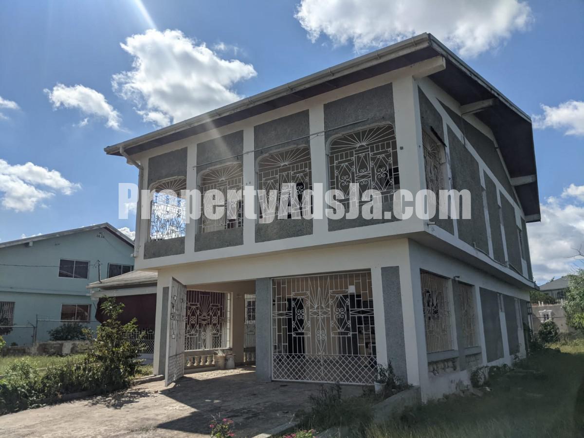 House For Sale in Toby Heights, Clarendon Jamaica