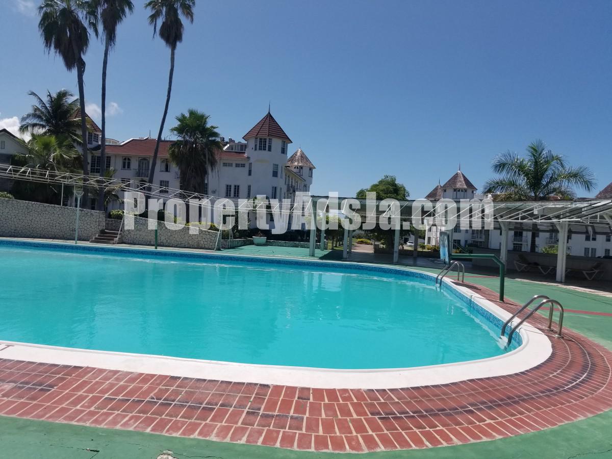 Apartment For Rent in Seacastle Rose Hall Montego Bay, St. James